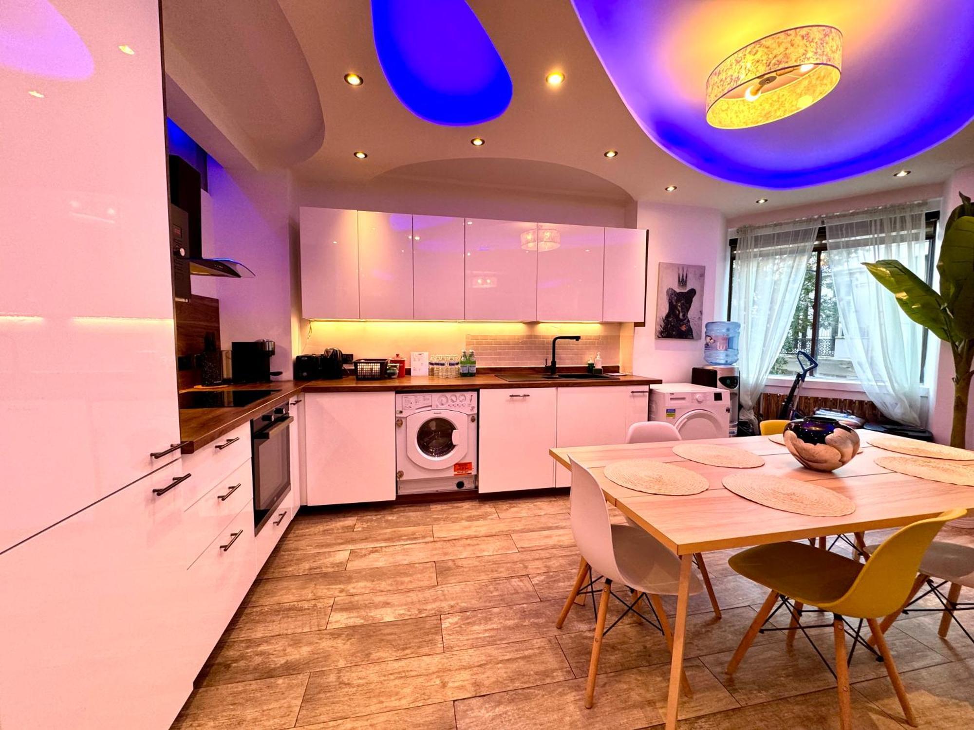 One Hyde Park By Wild London Apartment Exterior photo